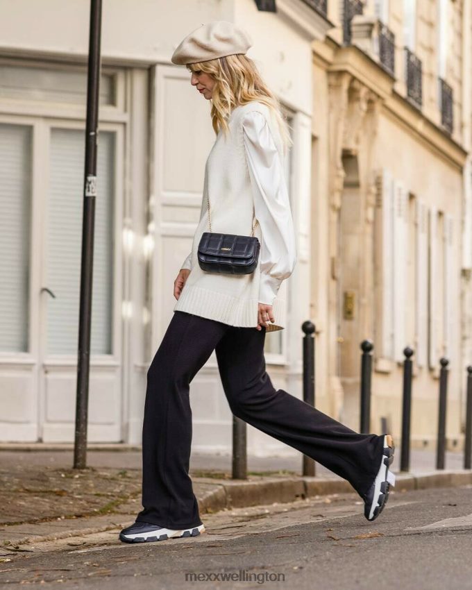 Women Mexx Schwarz Quilted crossbody bag Black 2B480T425